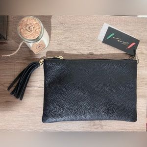 Italian Leather Crossbody Handbag-NWT